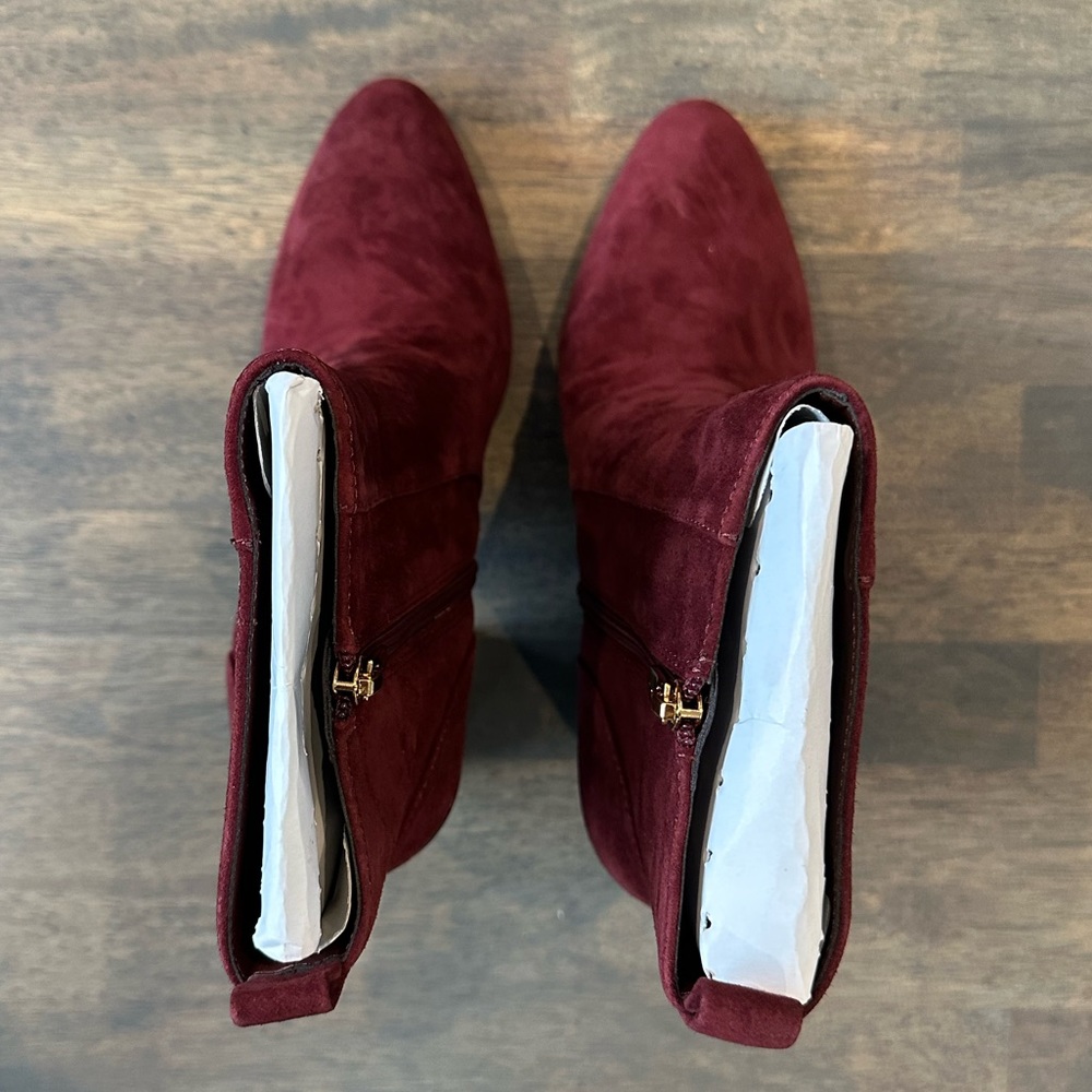 Vince Camuto Enverna Heeled Bootie - Picture 3 of 6